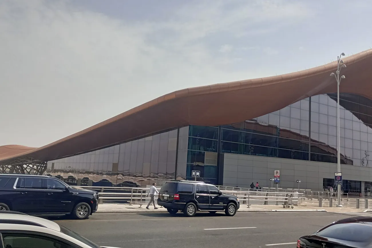 Jeddah Airport to Makkah — private Umrah transfer